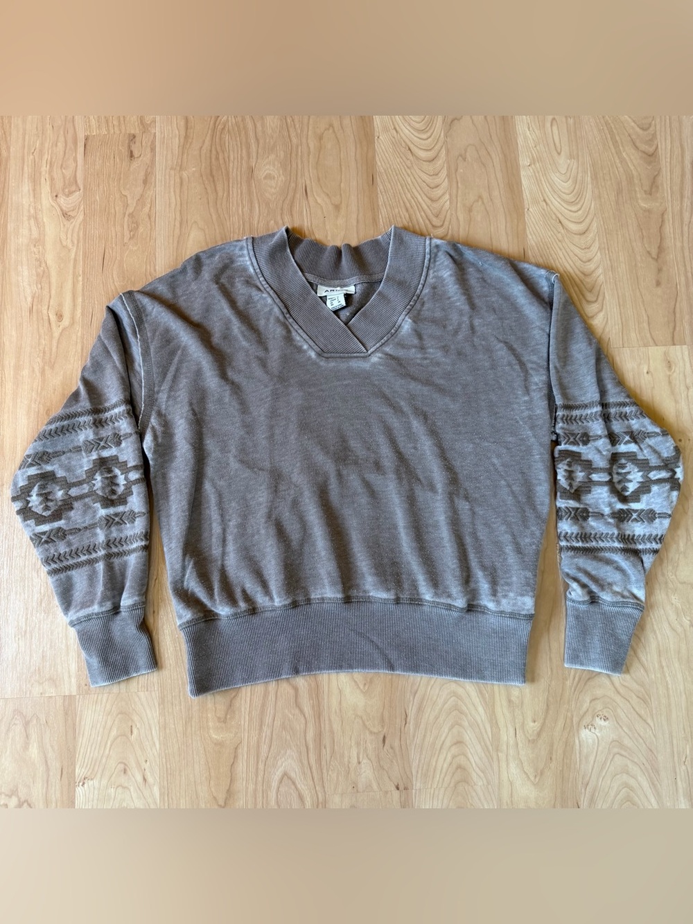 Ariat Taupe V-Neck Sweater with Patterned Sleeves